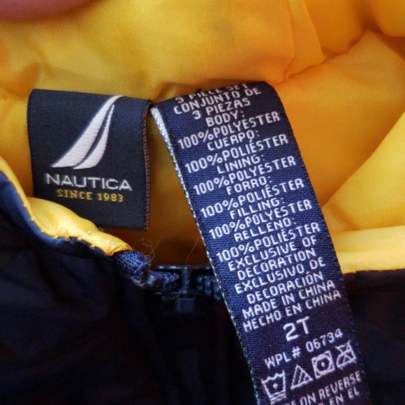 Toddler boy coat. - Picture 3 of 4